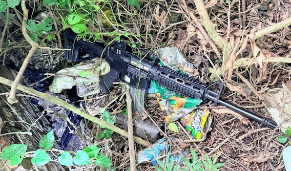 12 people gunned down in Cleveland, shooters dropped off in 